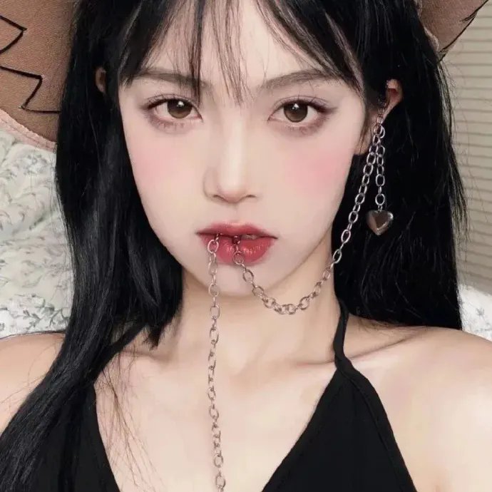 骇故事之女舍惊魂